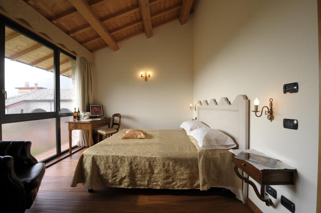 Tenuta La Presa Caprino Veronese Phòng bức ảnh